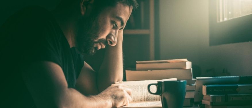 Wie funktioniert Bulimielernen: Pro und Contra der Lernmethode