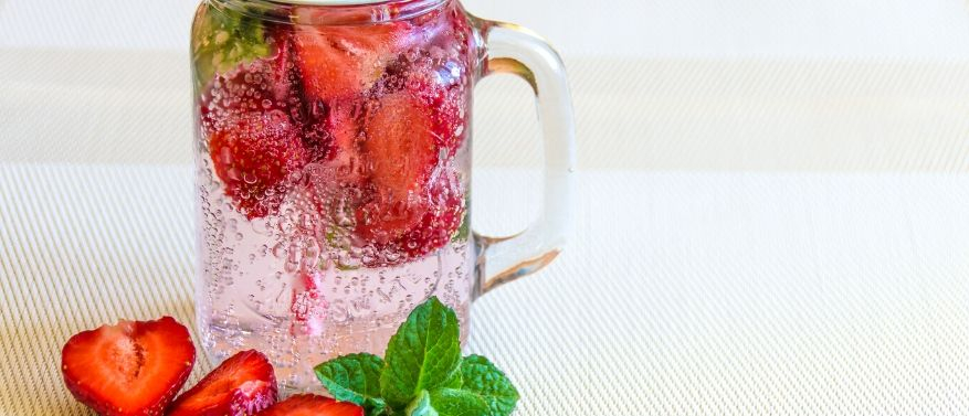 Wasser mit Geschmack selber machen Wasser mit Geschmack selber machen