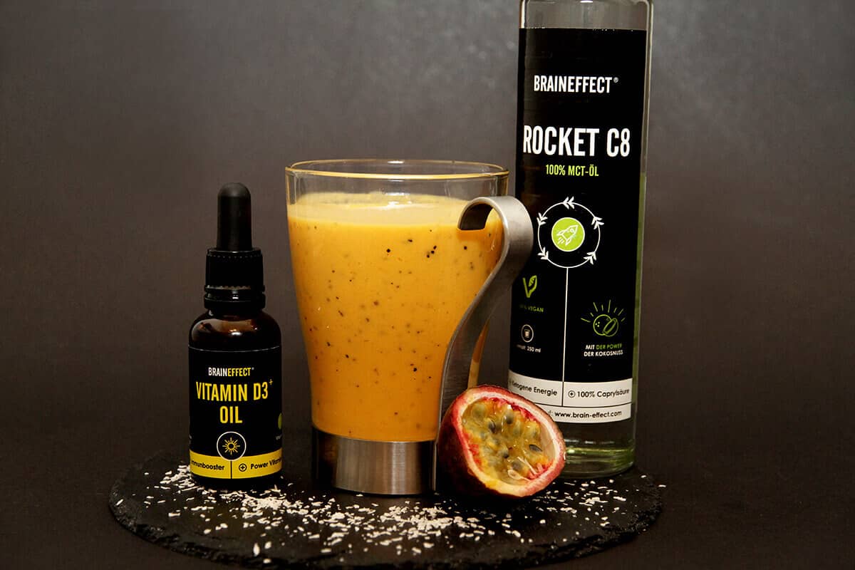 Gelber Smoothie Gelber Smoothie